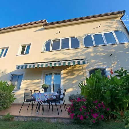 Bozica House With Apartments Murine Exterior foto
