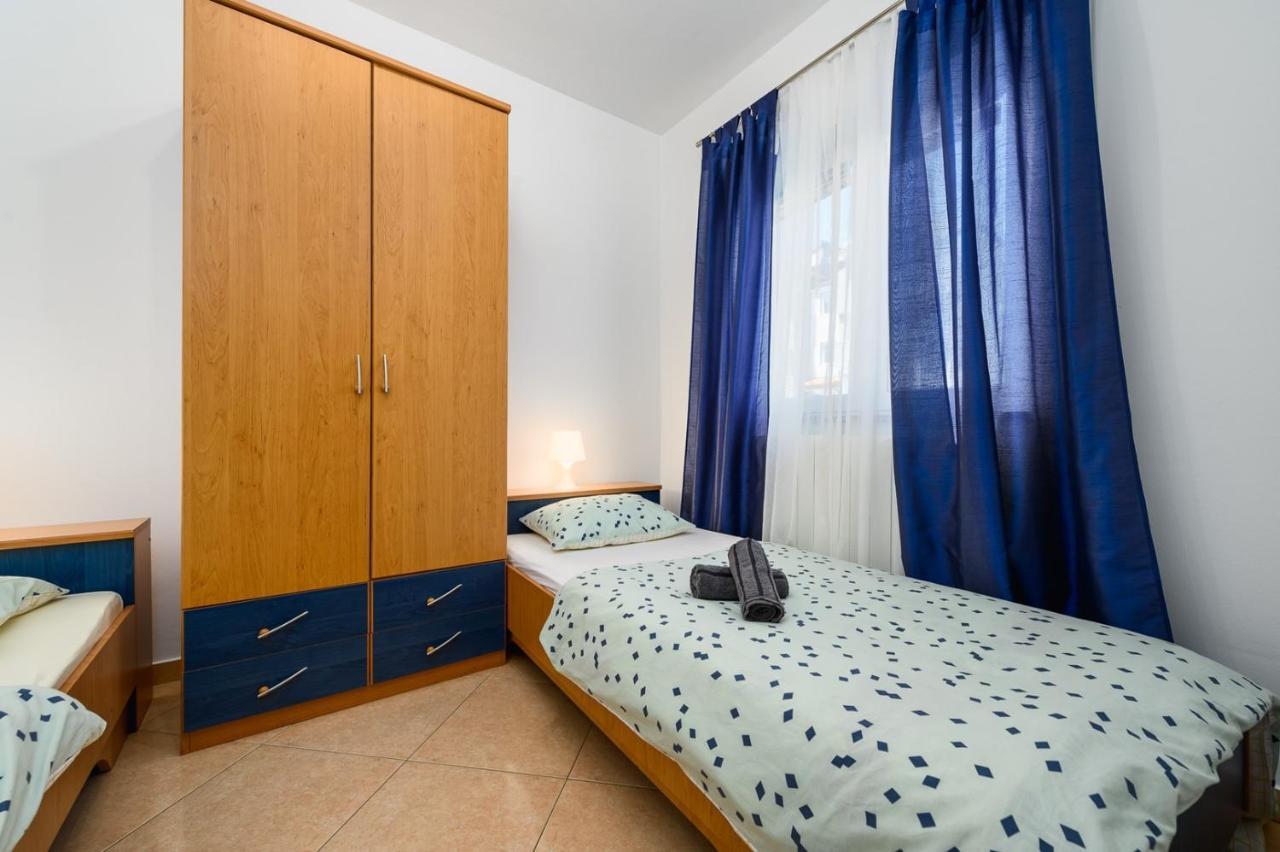Bozica House With Apartments Murine Exterior foto