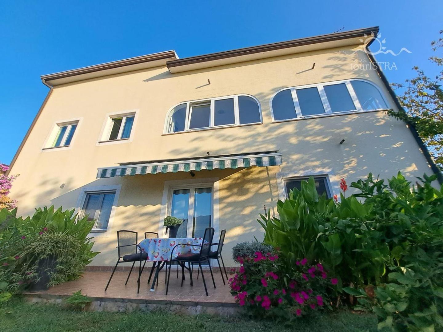 Bozica House With Apartments Murine Exterior foto
